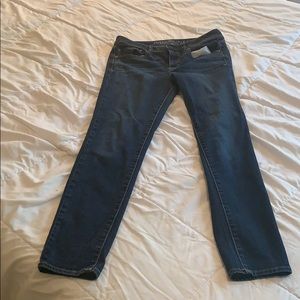 AEO Super Skinny Size 8 Regular Jeans Dark Wash
